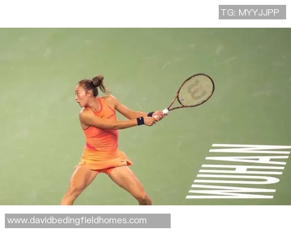 武汉网球队在精英赛中的灵活应变能力展现出色表现与战术智慧